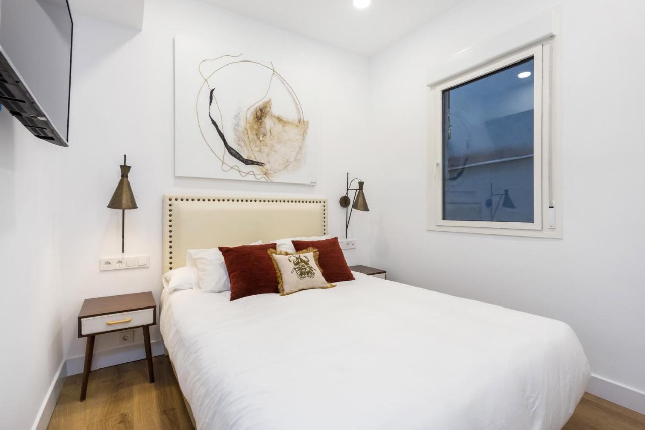 Callao Flat Madrid Exterior foto