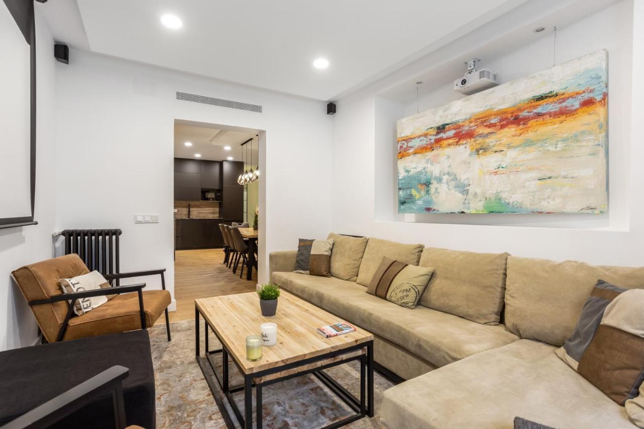 Callao Flat Madrid Exterior foto